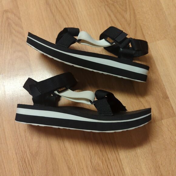 Teva Midform Universal Sandals Womens 7 Black White Strappy Summer Beach Outdoor - Picture 5 of 7